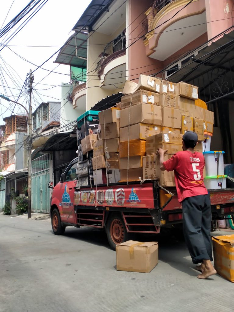 Jasa Pindahan Apartemen 18 Parc Place